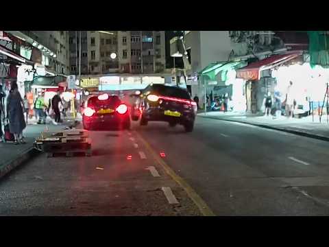 車CAM直擊 - 瑞和街街市 Benz逃跑途中撞路邊死車