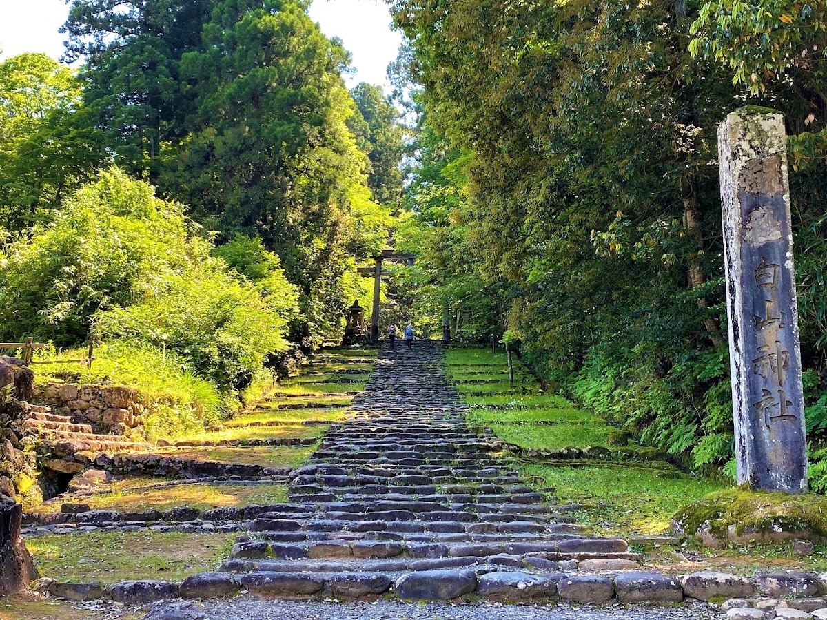 平泉寺白山神社