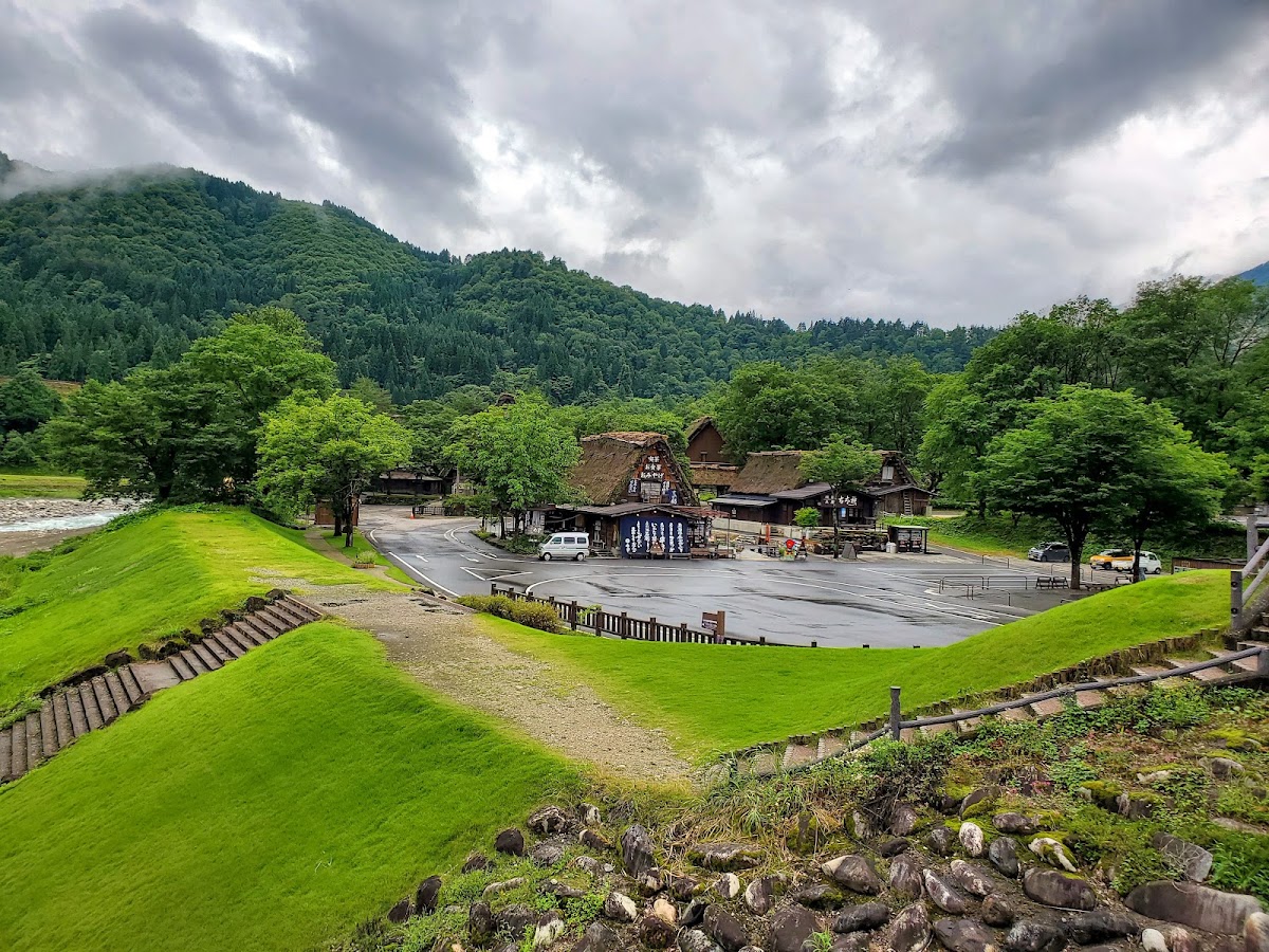 白川鄉村營細勝地停車場(白川郷村営細勝地駐車場) 實景照片 3
