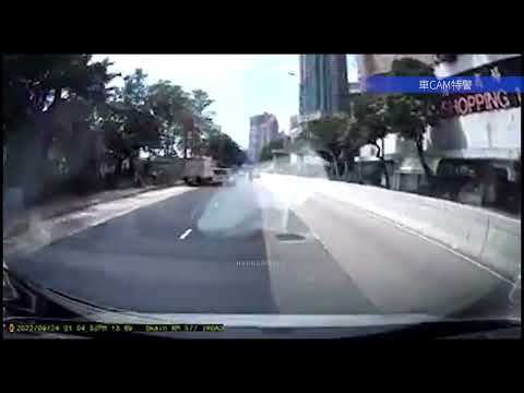 車CAM直擊 - 香港仔 貨van切線撞Benz