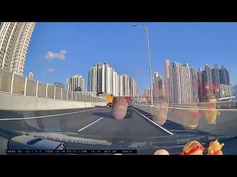 車CAM直擊 - 中港棍頭正一卜街 ZL579